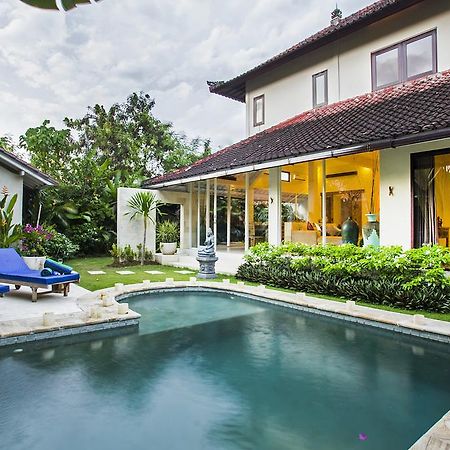 Villa Arushi Seminyak Zewnętrze zdjęcie