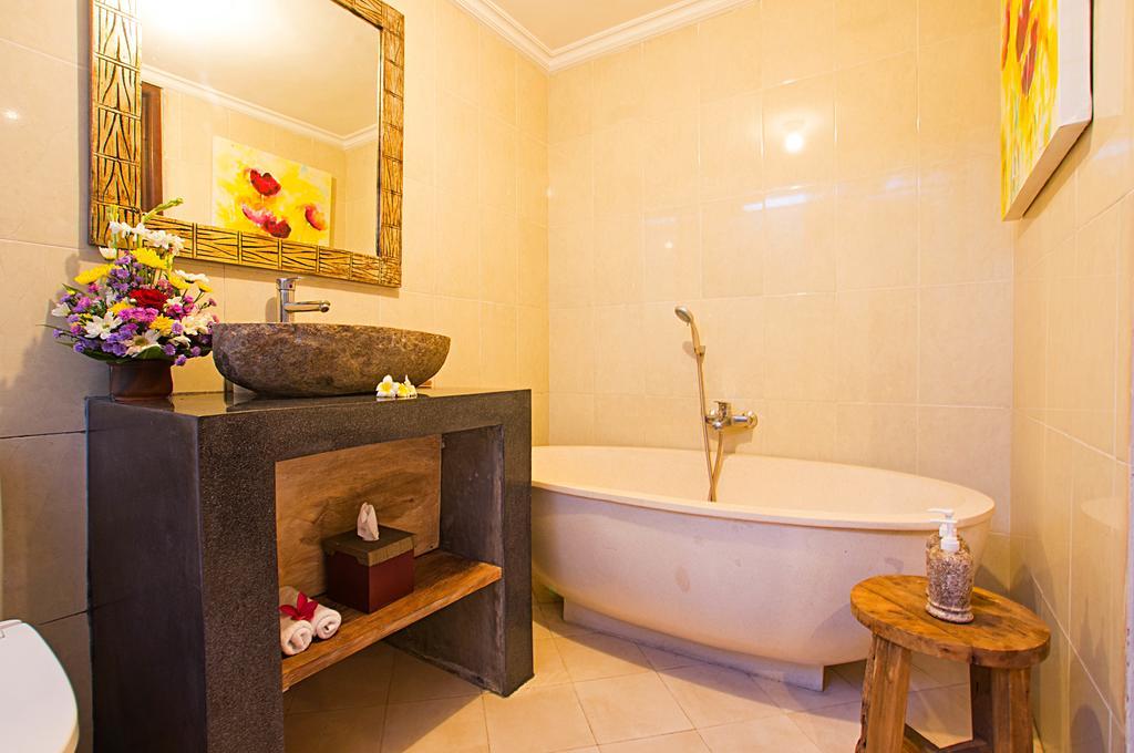 Villa Arushi Seminyak Zewnętrze zdjęcie