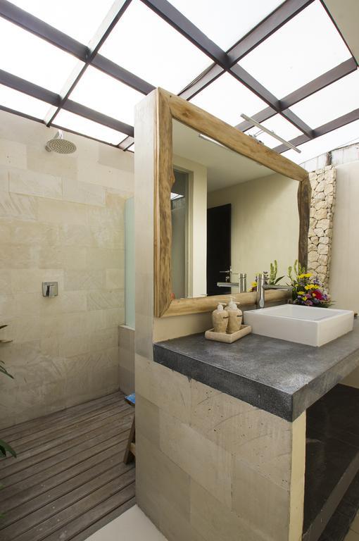 Villa Arushi Seminyak Zewnętrze zdjęcie