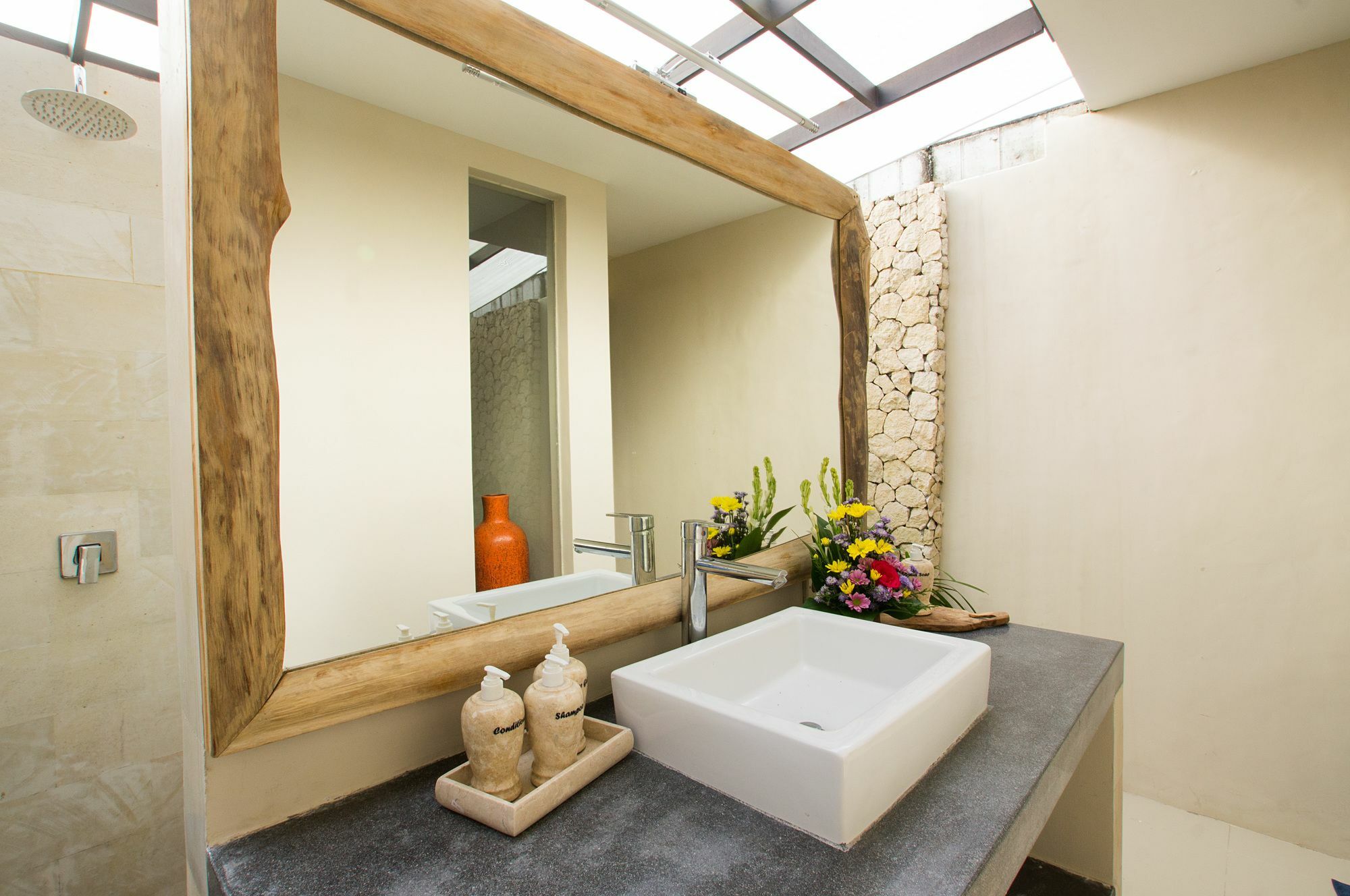 Villa Arushi Seminyak Zewnętrze zdjęcie